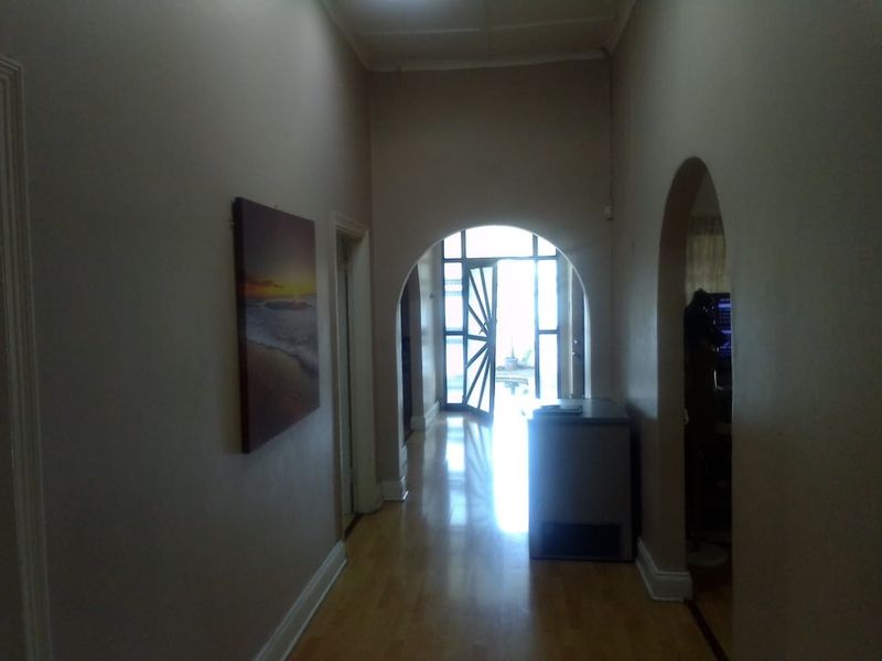 House For Sale In East London - Photo 7