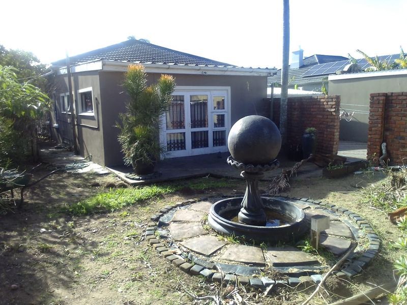 House For Sale In East London - Photo 6