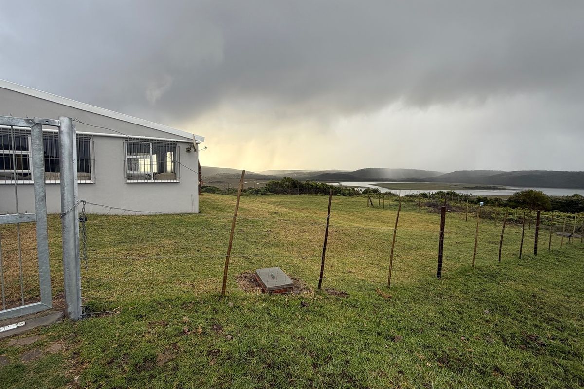Four Plots, Breathtaking River Views and Exceptional Investment Potential - Photo 2