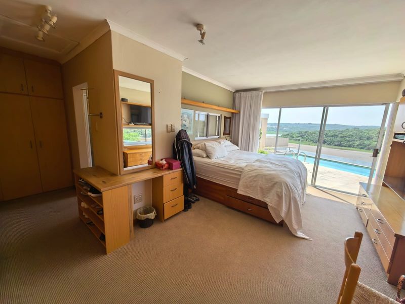 House For Sale In East London - Photo 4