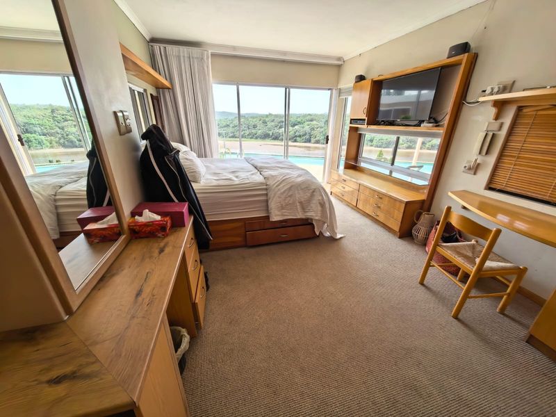 House For Sale In East London - Photo 6