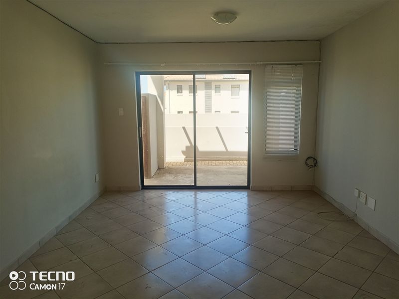 Looking For Convenience, Comfort and Coastal Living? - Photo 3