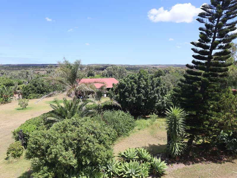 Country Living - Photo 4