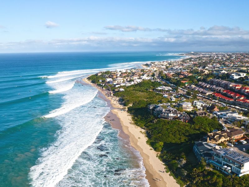 Spacious Plot Offering Huge Potential - Photo 8