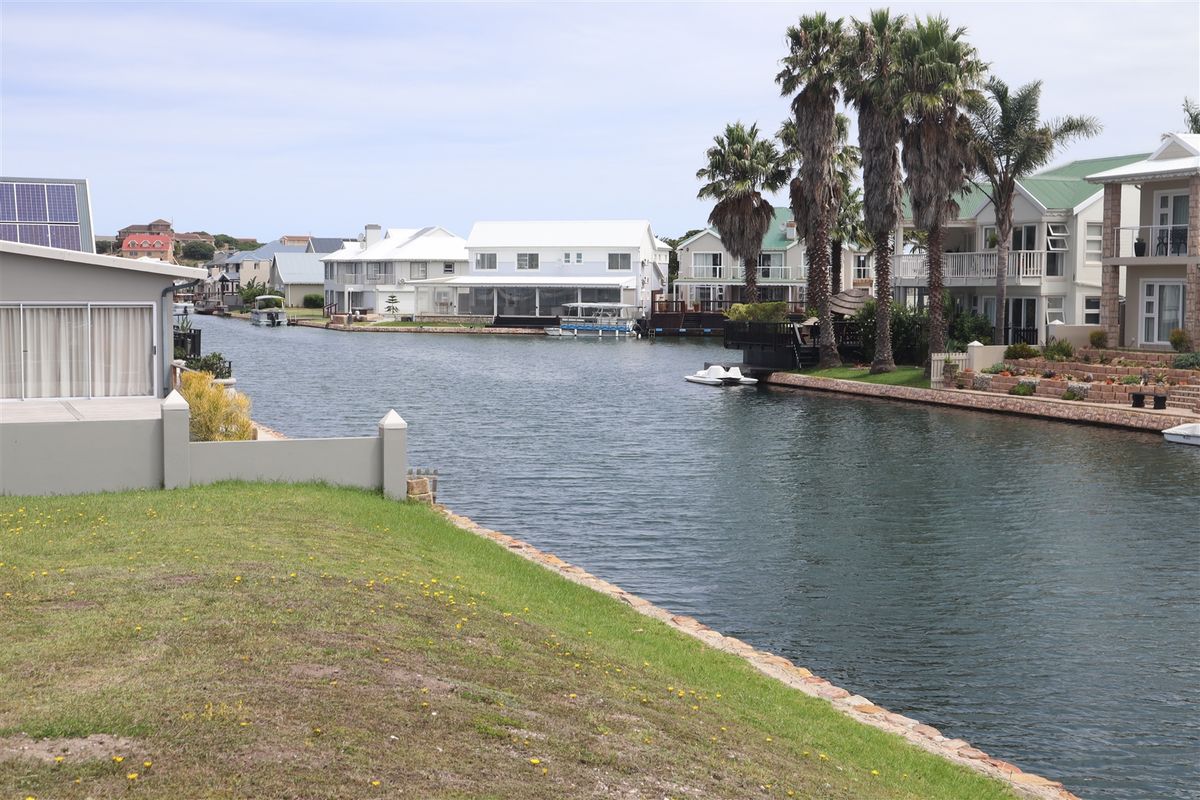 Prime Land in Marina Martinique - Photo 2