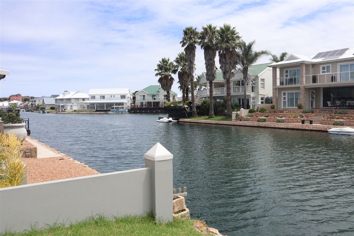 Prime Land in Marina Martinique - Photo 3