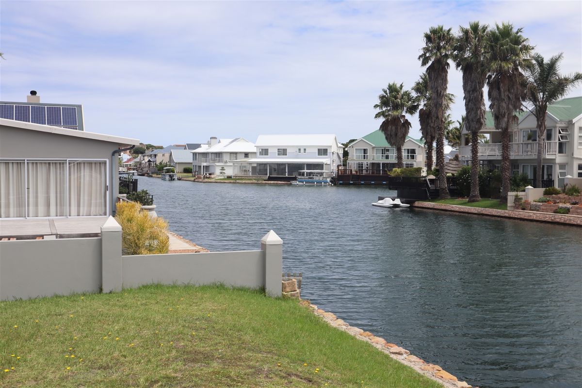 Prime Land in Marina Martinique - Photo 5