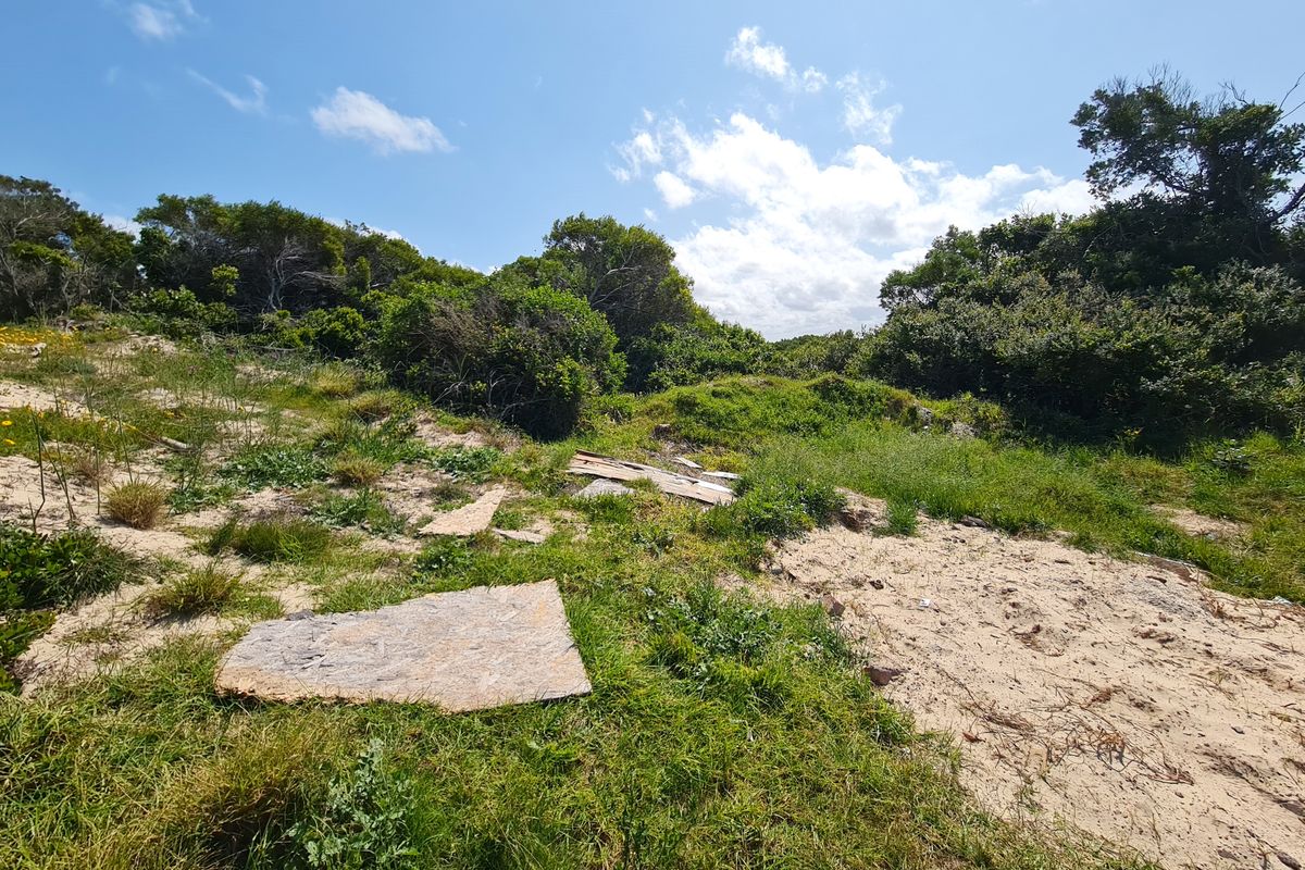 Elevated Stand with Views in Paradise Beach, Jeffreys Bay - Photo 3
