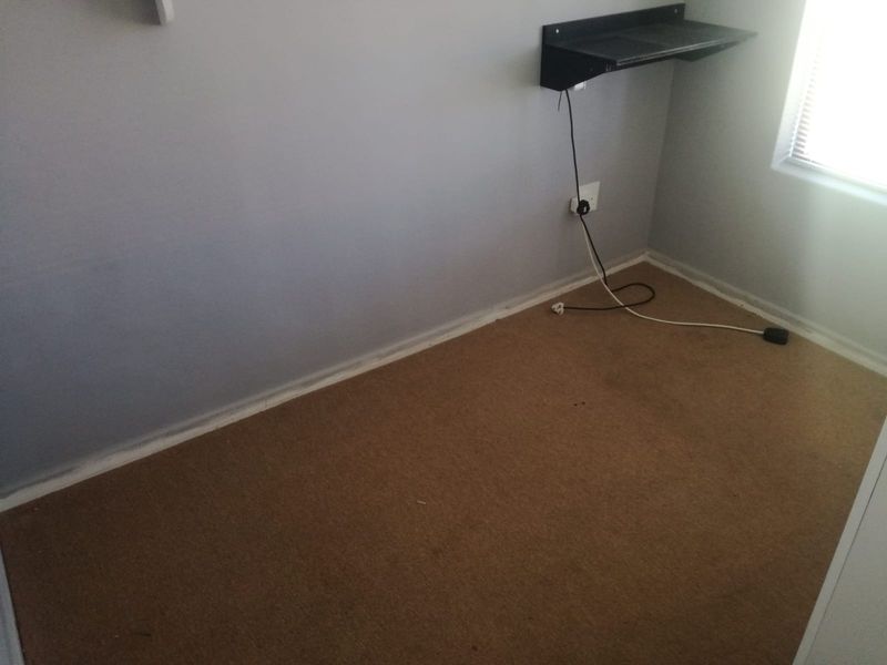 Two Bed Lorraine Townhouse for rent - Photo 4