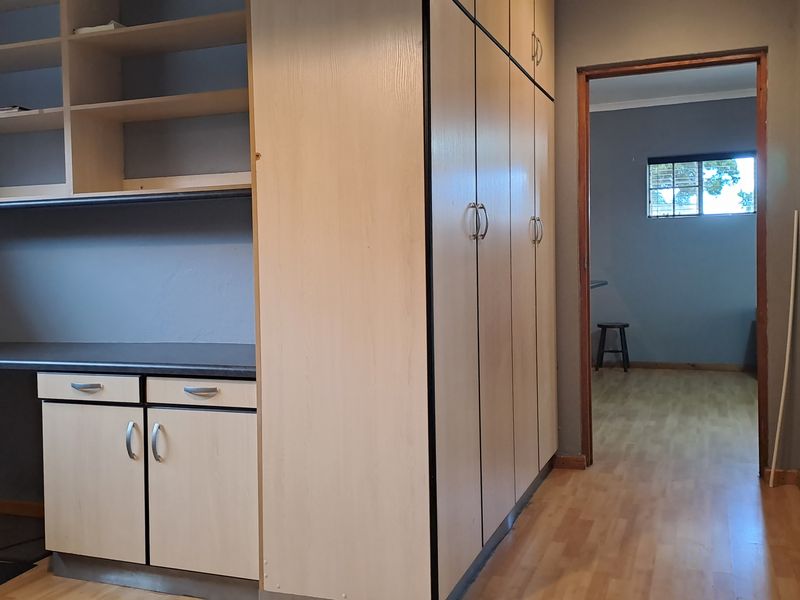 Spacious Garden Flat to rent in Westering - Photo 9