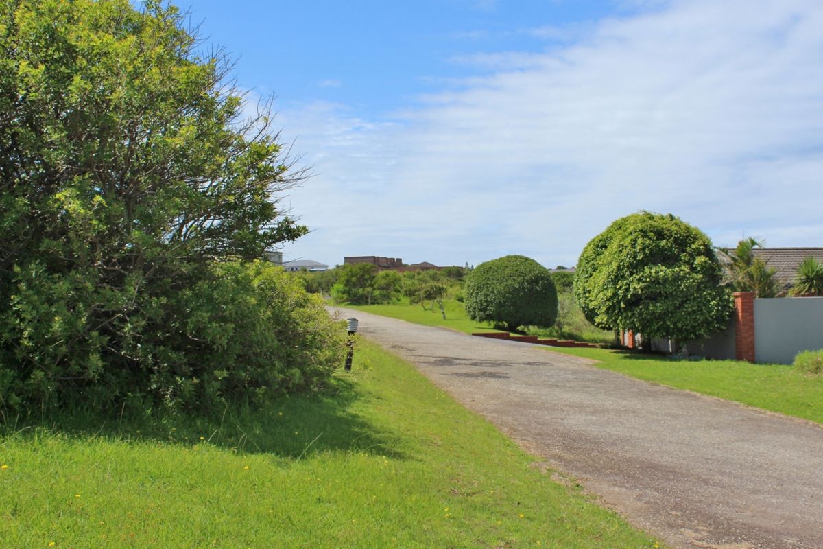 Vacant Land With Sea Views In Umdoni Downs, Port Alfred - Photo 2