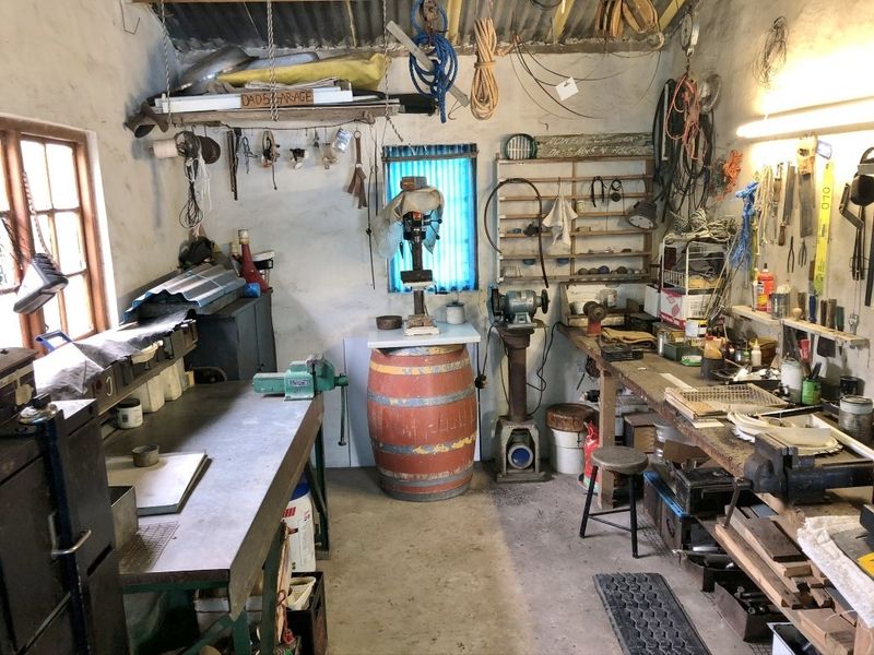 Small Holding With Lots of Potential Near to Bathurst - Photo 9