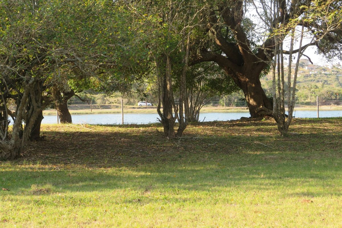 Stunning Plot on the Kowie River in Port Alfred - Photo 5