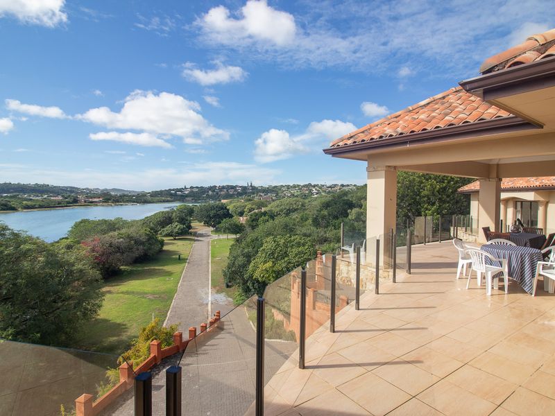 Five Bedroom Home with Spectacular River Views in Secure Estate - Photo 10