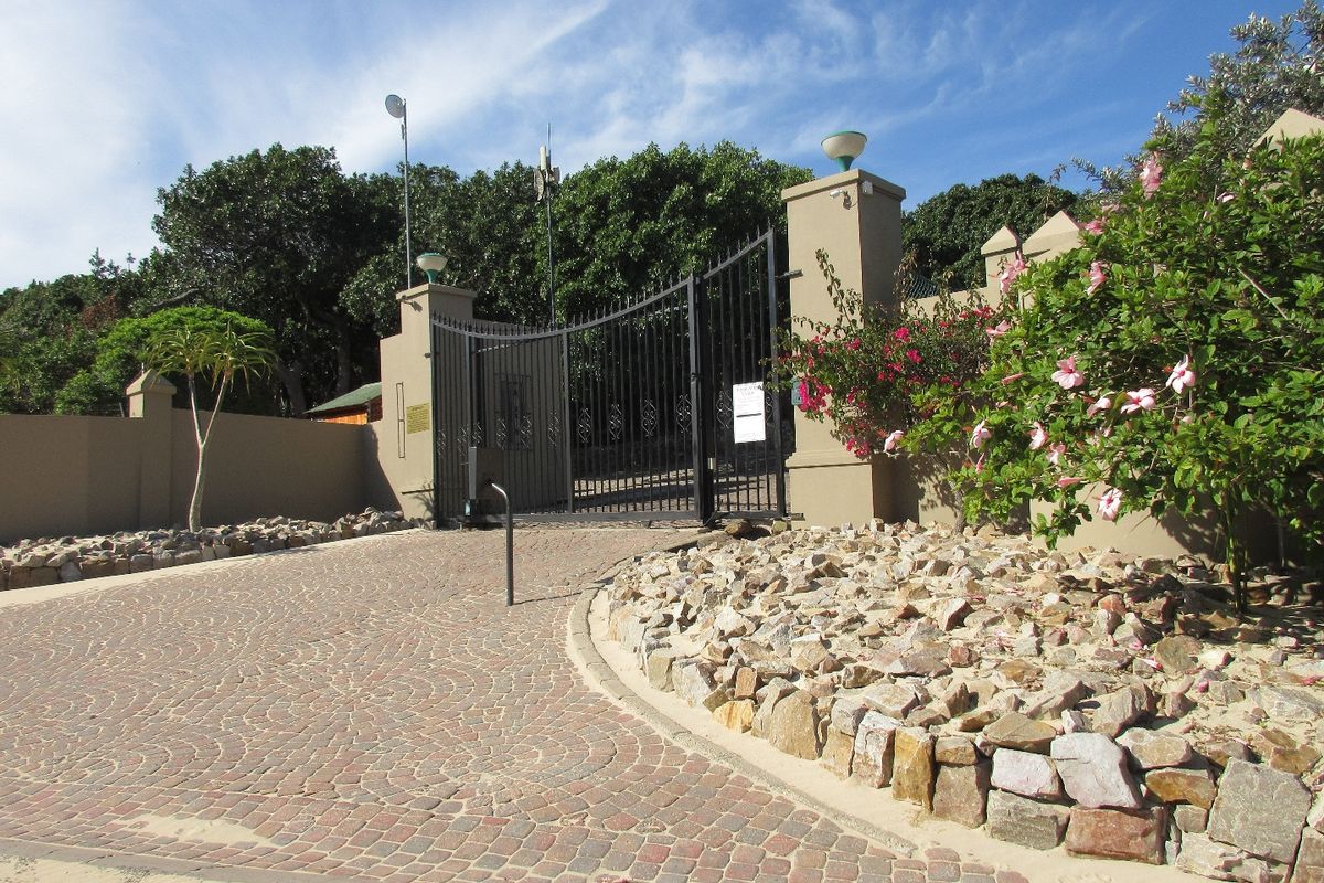 Beautiful Sea View Plot in Port Alfred. - Photo 2