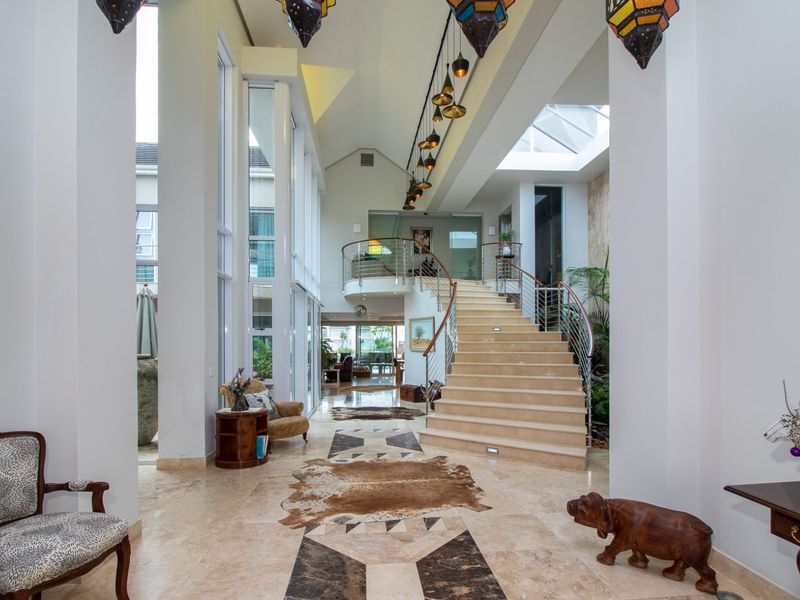 Five Bedroom Home on the Royal Alfred Marina, Port Alfred. - Photo 5