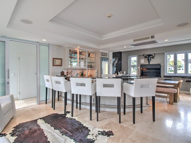 Five Bedroom Home on the Royal Alfred Marina, Port Alfred. - Photo 7