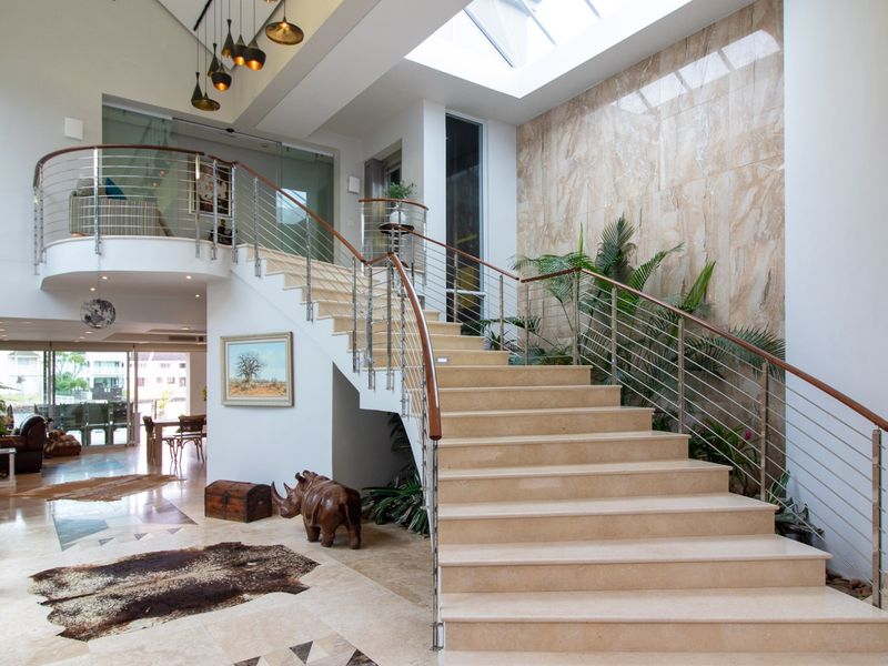 Five Bedroom Home on the Royal Alfred Marina, Port Alfred. - Photo 6