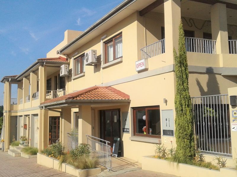 Own your own guest house!! - Photo 2