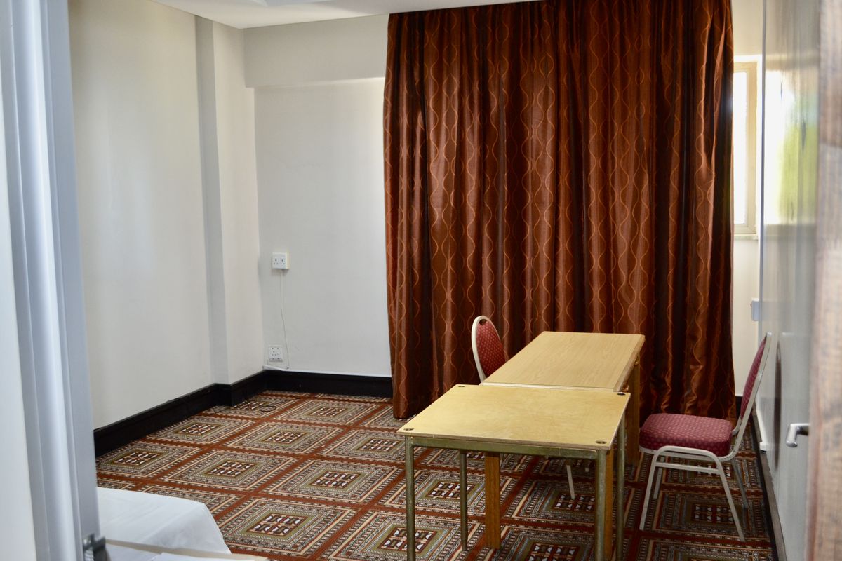 A-Grade Offices to Rent in the Prestigious Mercure Hotel, Windhoek. Sole Mandate!! - Photo 5