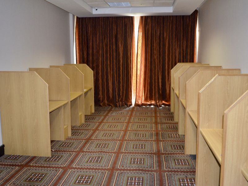 A-Grade Offices to Rent in the Prestigious Mercure Hotel, Windhoek. Sole Mandate!! - Photo 6