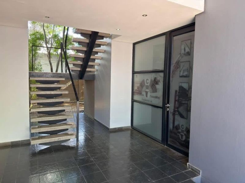 Office For Sale In Windhoek - Photo 3