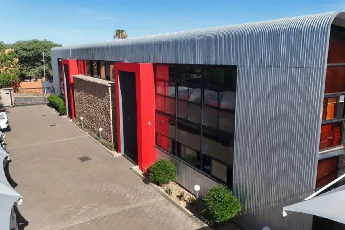 Office For Sale In Windhoek - Photo 2