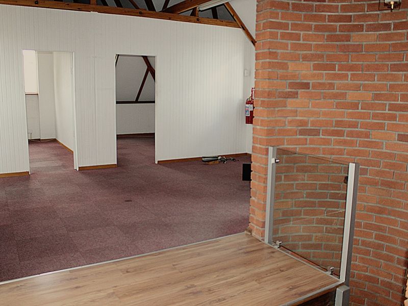 FOR SALE – LAFRENZ- WAREHOUSE – PRIME LOCATION - Photo 5