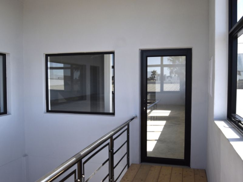 Office Rental Monthly In Walvis Bay - Photo 4