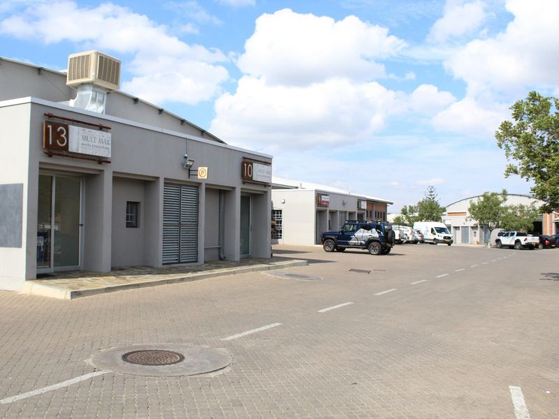 TO LET - SOUTHRN IDUSTRIAL - Photo 3