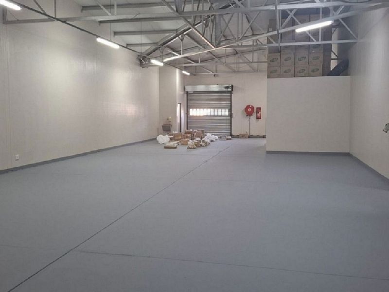 TO LET - SOUTHRN IDUSTRIAL - Photo 2