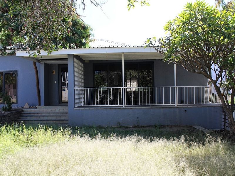 FOR SALE - COMMERCAL PROPERTY- WINDHOEK WEST - Photo 3