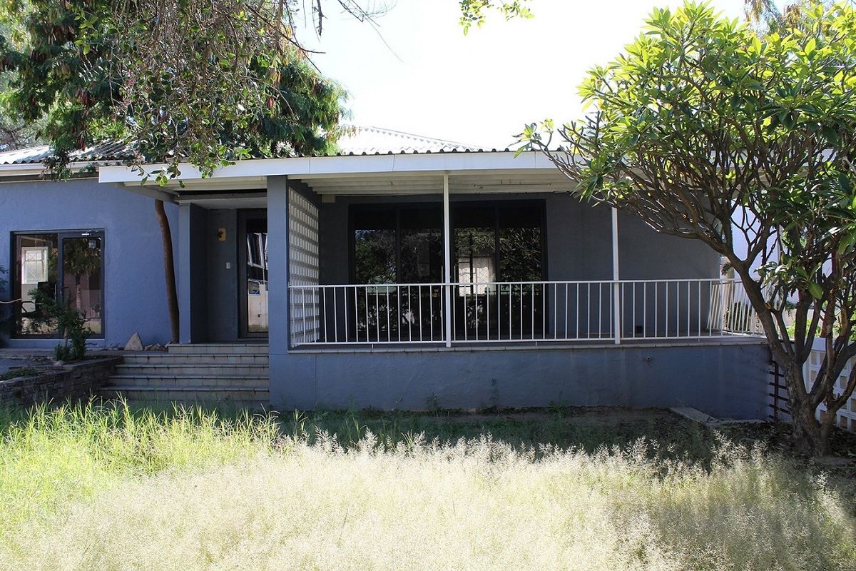 FOR SALE - COMMERCAL PROPERTY- WINDHOEK WEST - Photo 3