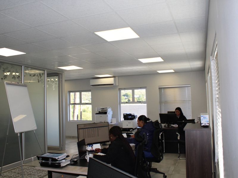 FOR SALE- COMMERCIAL - KLEIN WINDHOEK - Photo 4