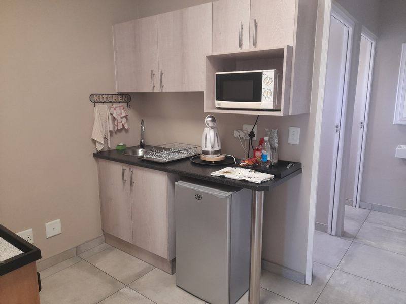 FOR SALE: Prime A-Grade Office Space - KLEIN WINDHOEK - Photo 4