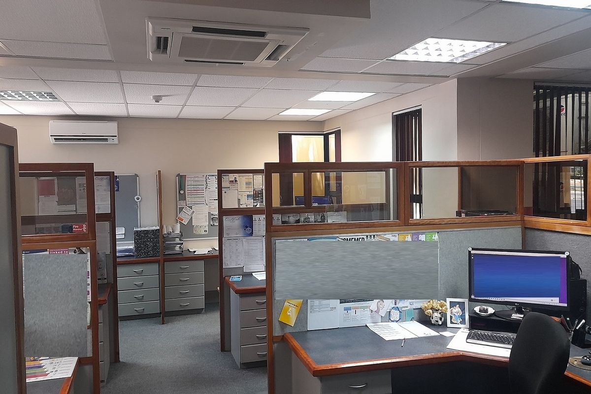 COMMERCIAL PROPERTY FOR SALE – WINDHOEK SOUTH - Photo 5