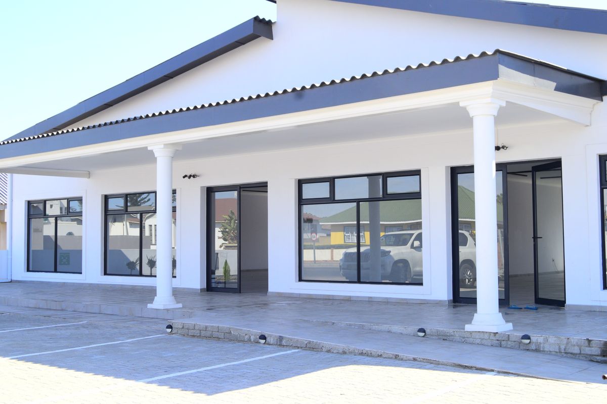 Modern Commercial Shops Available for Rent – Walvis Bay CBD - Photo 2