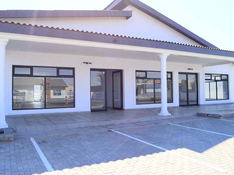 Modern Commercial Shops Available for Rent – Walvis Bay CBD - Photo 10