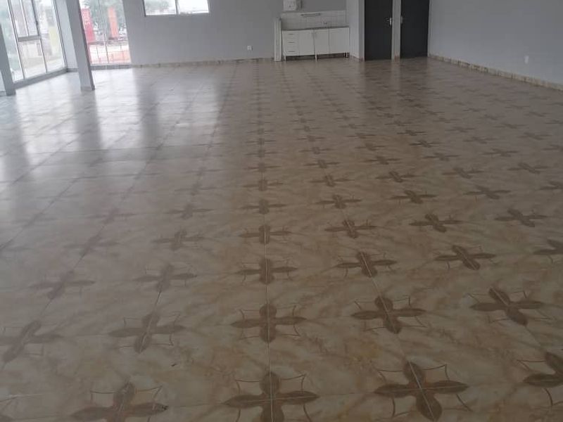 Office Space for Rent – Ongwediva (Upstairs of MegaTech Building) - Photo 4