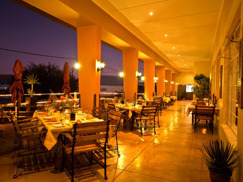 Hotel For Sale In Aus - Photo 3