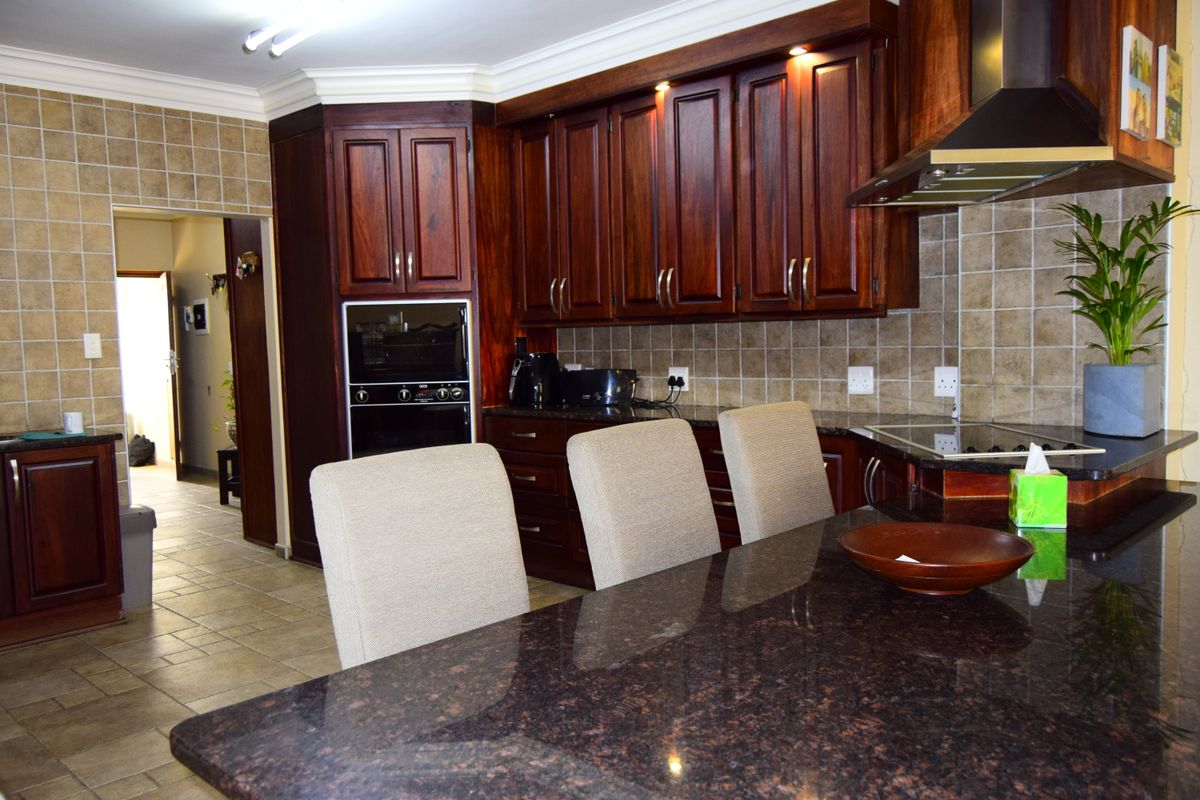 Freehold For Sale In Walvis Bay - Photo 5