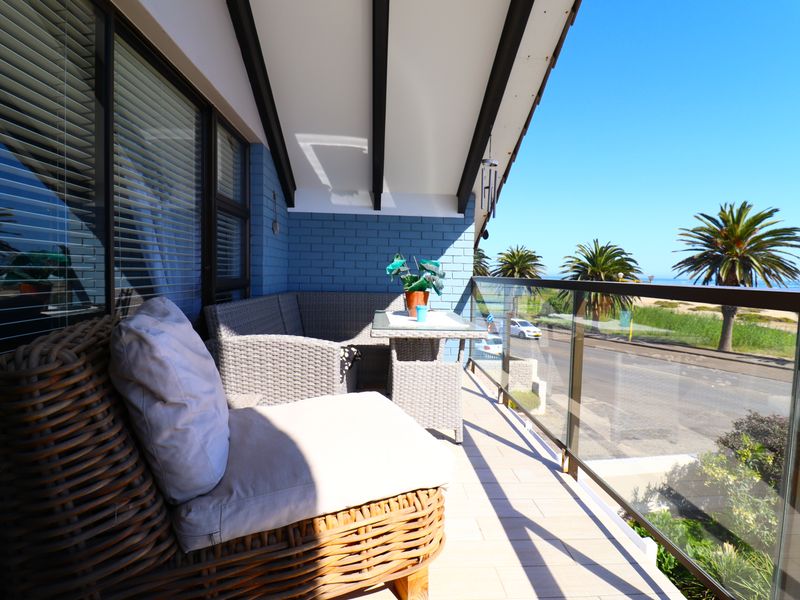 Seafront Home For Sale in Swakopmund - Photo 4