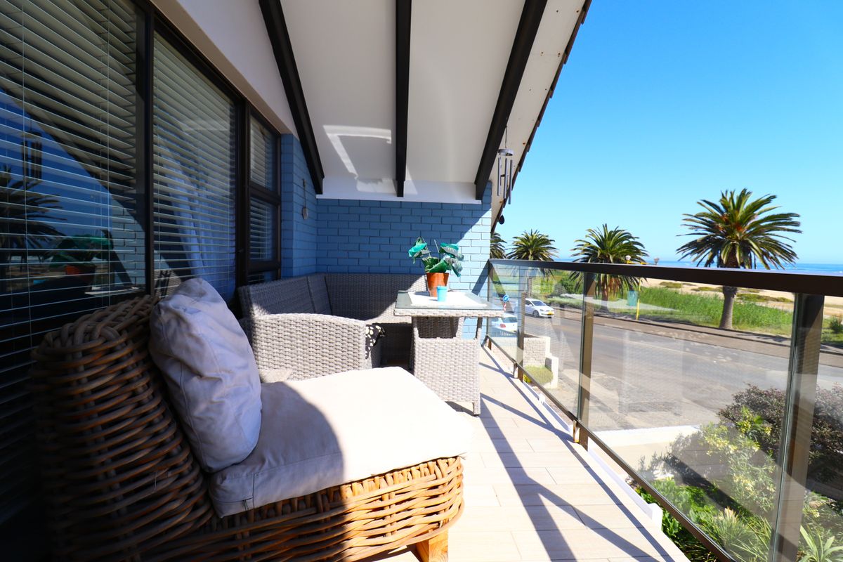 Seafront Home For Sale in Swakopmund - Photo 4