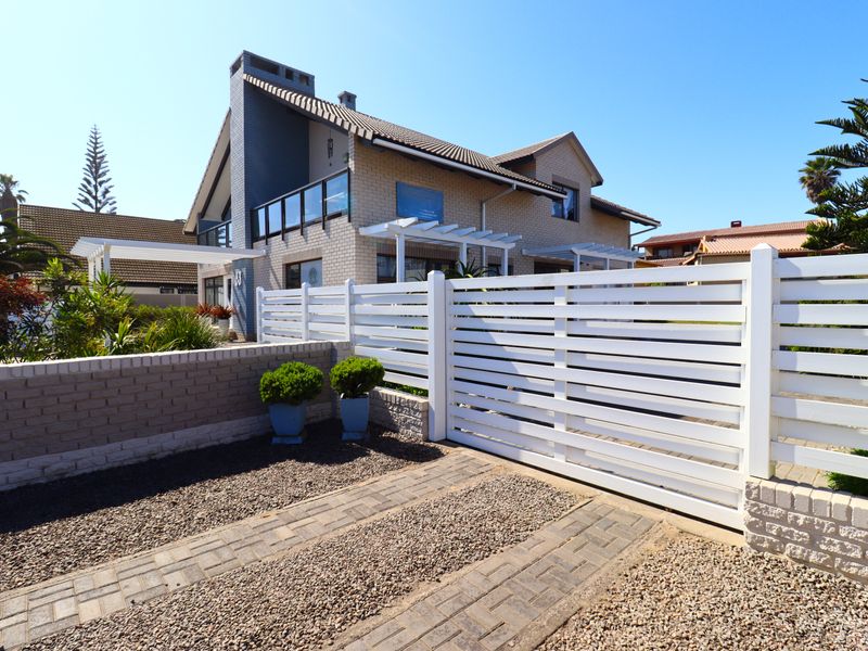 Seafront Home For Sale in Swakopmund - Photo 8