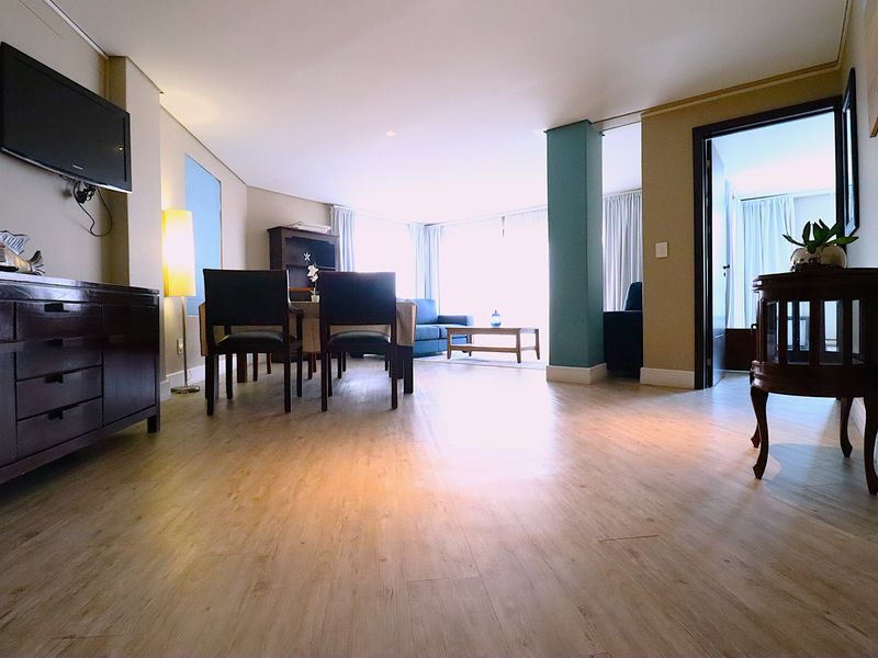 Sea View 3-Bedroom Apartment for Sale - Photo 2