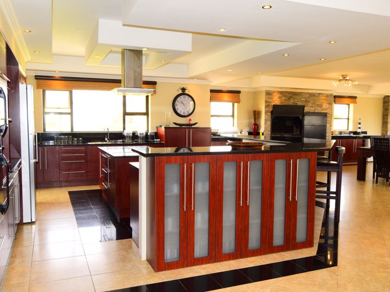 Stunning coastal property with Sea-view For Sale - Photo 7