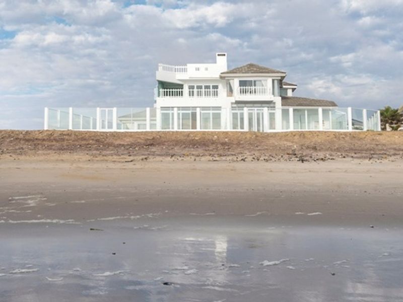 Guest House For Sale In Swakopmund - Photo 3