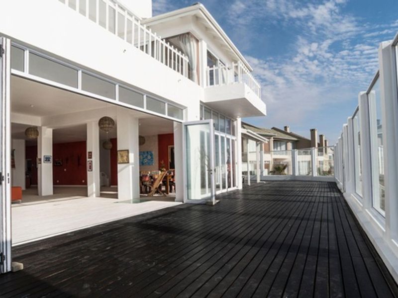 Guest House For Sale In Swakopmund - Photo 4