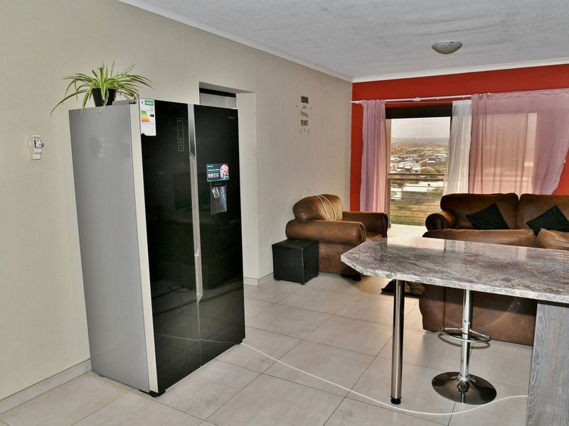 THIS MIGHT BE THE ONE FOR YOU!! - Photo 4