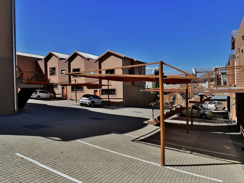 THIS MIGHT BE THE ONE FOR YOU!! - Photo 10